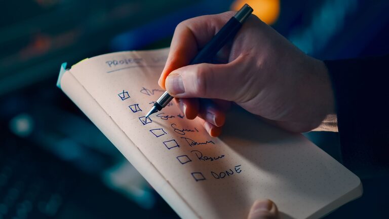 How to Choose a Notebook You’ll Actually Use Every Day