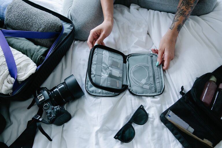 How to Organize Cables and Chargers Neatly for a Tidy Space
